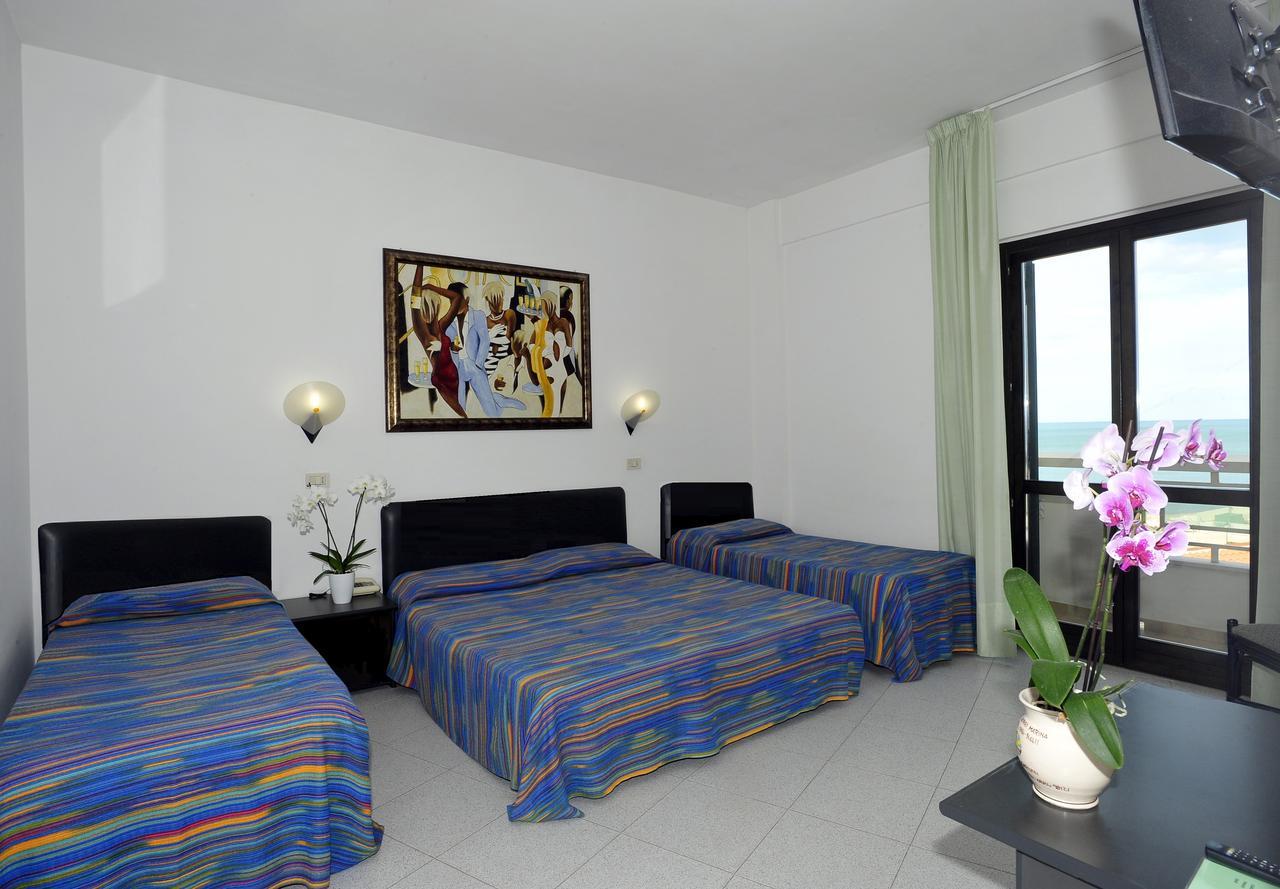 Hotel Borgo Marina Rodi Garganico Bagian luar foto
