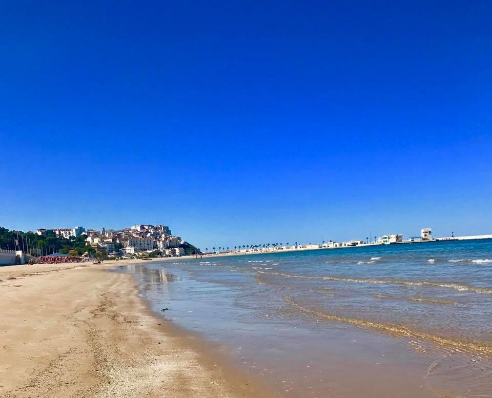 Hotel Borgo Marina Rodi Garganico Bagian luar foto